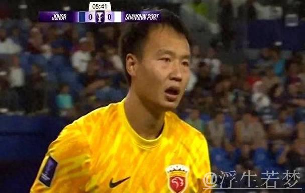 陈威神勇12次救险 海港客场闷平柔佛新山 陈威神勇12次救险 海港客场闷平柔佛新山